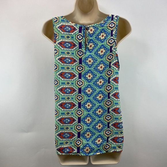 Everly Geometric Sleeveless Blouse Top Mint Green Women's Size S NWT - Picture 3 of 8